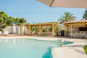 Modern villa with pool in Formentera